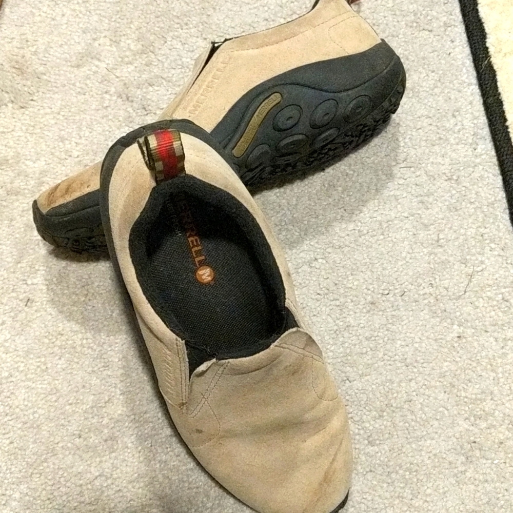 Merrell pull on moc